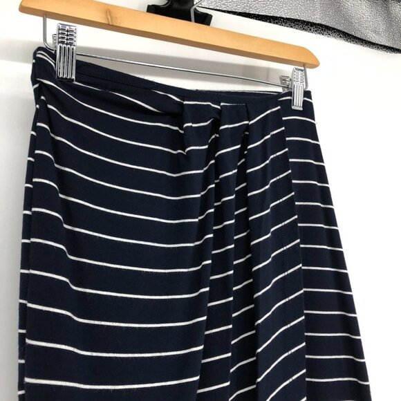 Dynamite navy white striped pencil skirt with  twist XS - Picture 3 of 12